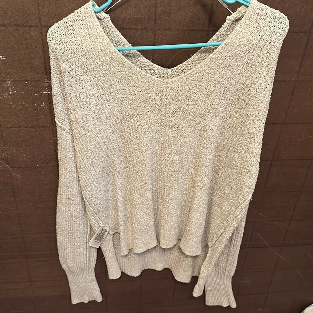 Cute sweater!